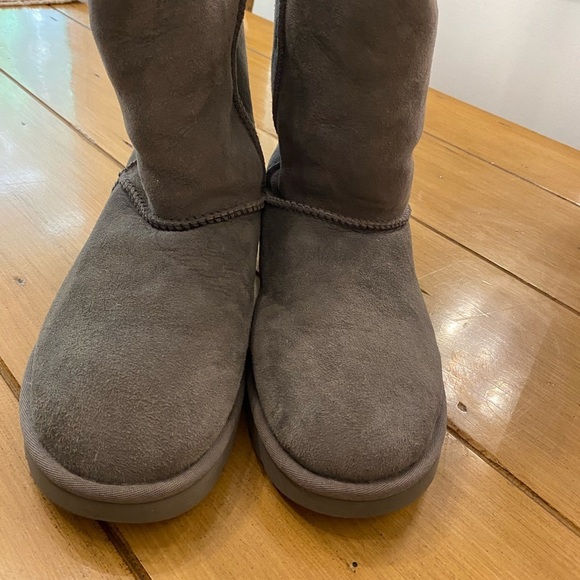 COPY - UGG Mid Calf Gray Men’s 8 or Women’s 9, NEW without box - Picture 15 of 15